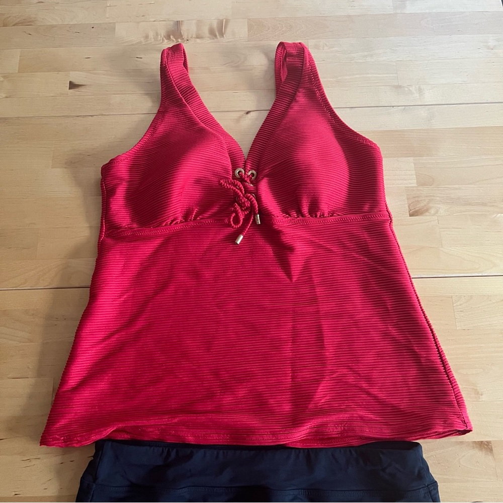 Lands End Red and Black Tankini Swimsuit Set Two Piece High Waist Coverage 10/12 - Picture 2 of 11